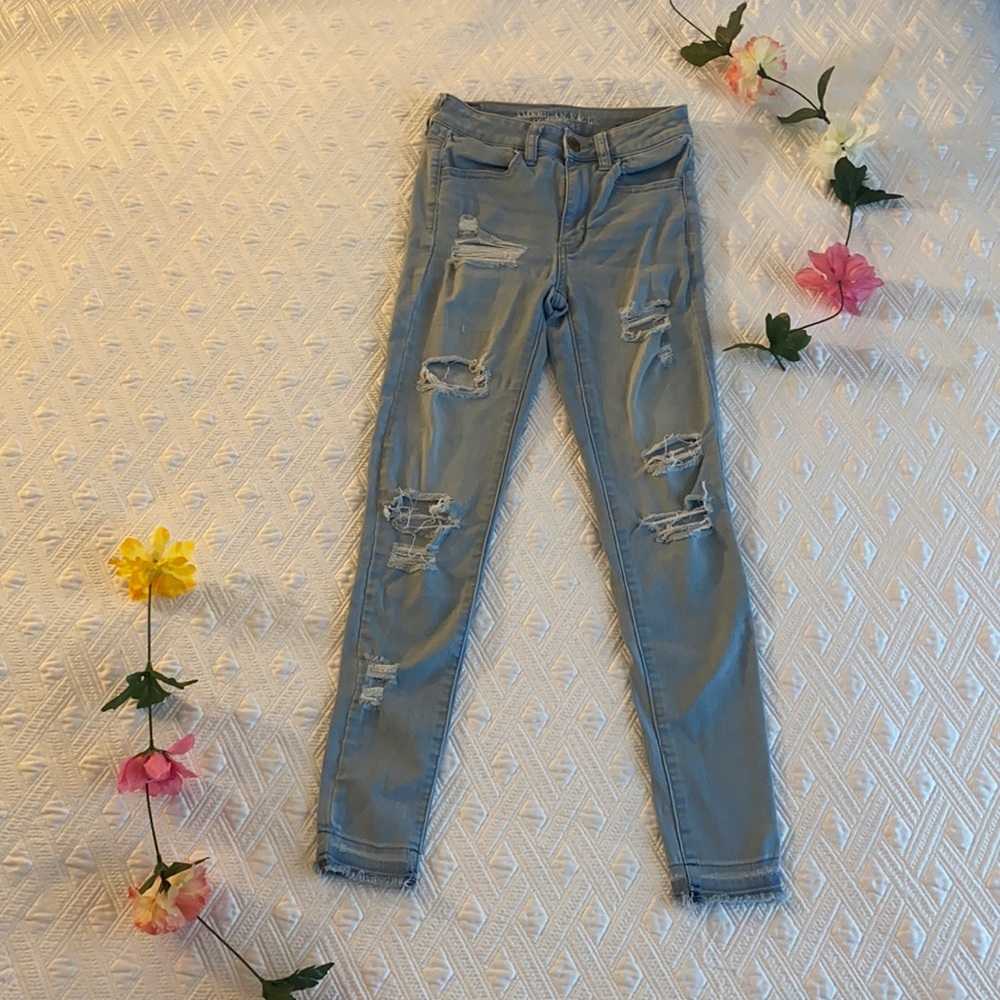 American Eagle ripped jeans, size 2, skinny